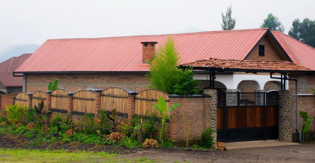 Urugano Virunga Palace Nyarugina Екстер'єр фото